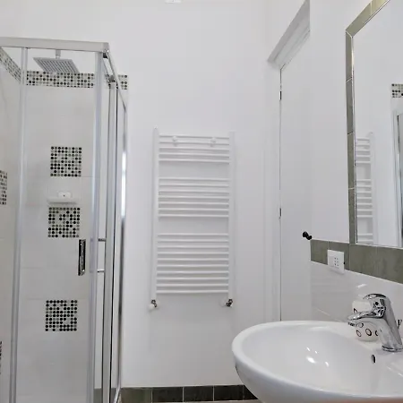 Vendégház Olivarooms 4*