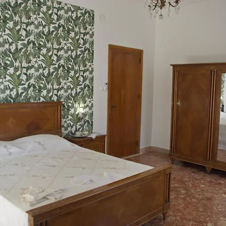 Maison d'hôtes Olivarooms 4*